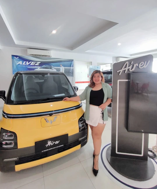 MITHA-Senior-sales-Executive-wuling-jakarta-barat